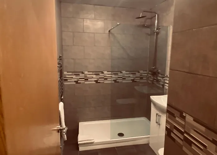 Simba Royal Sands * Scarborough